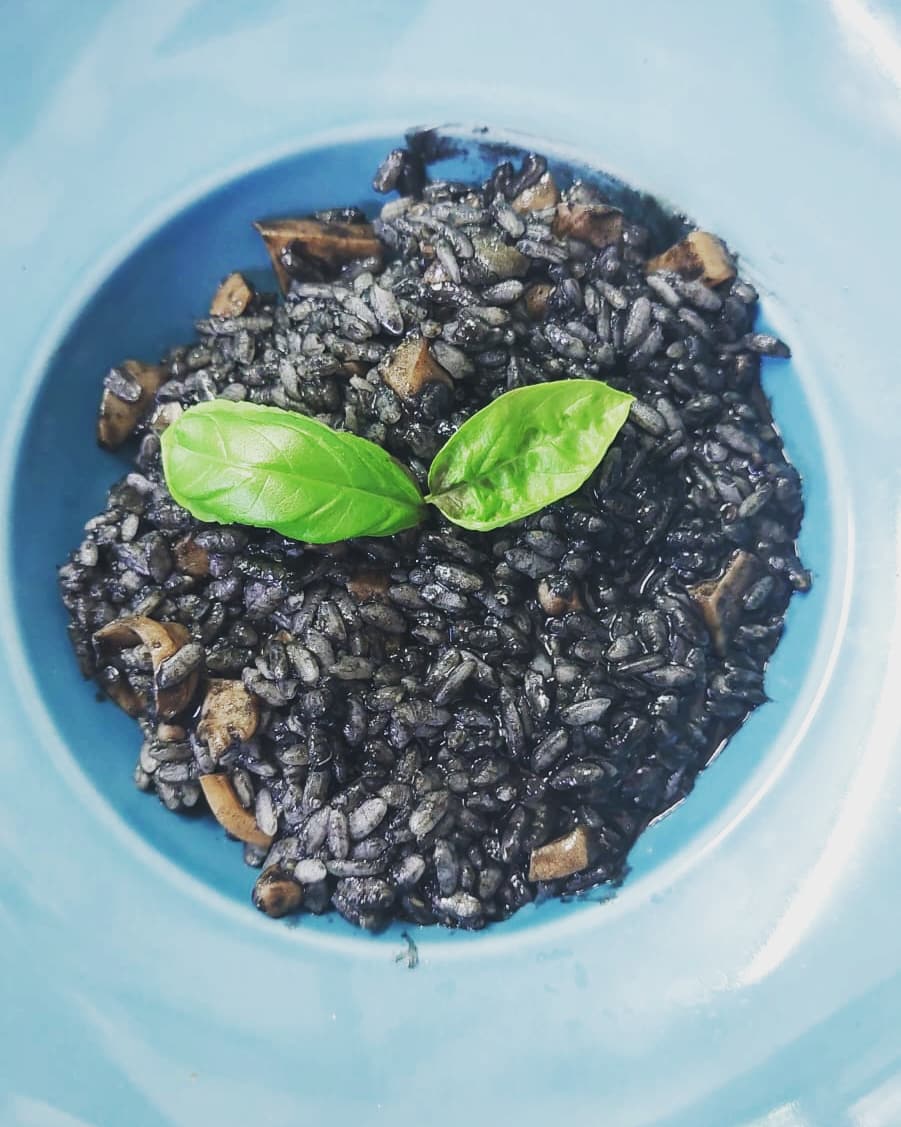 Black risotto
